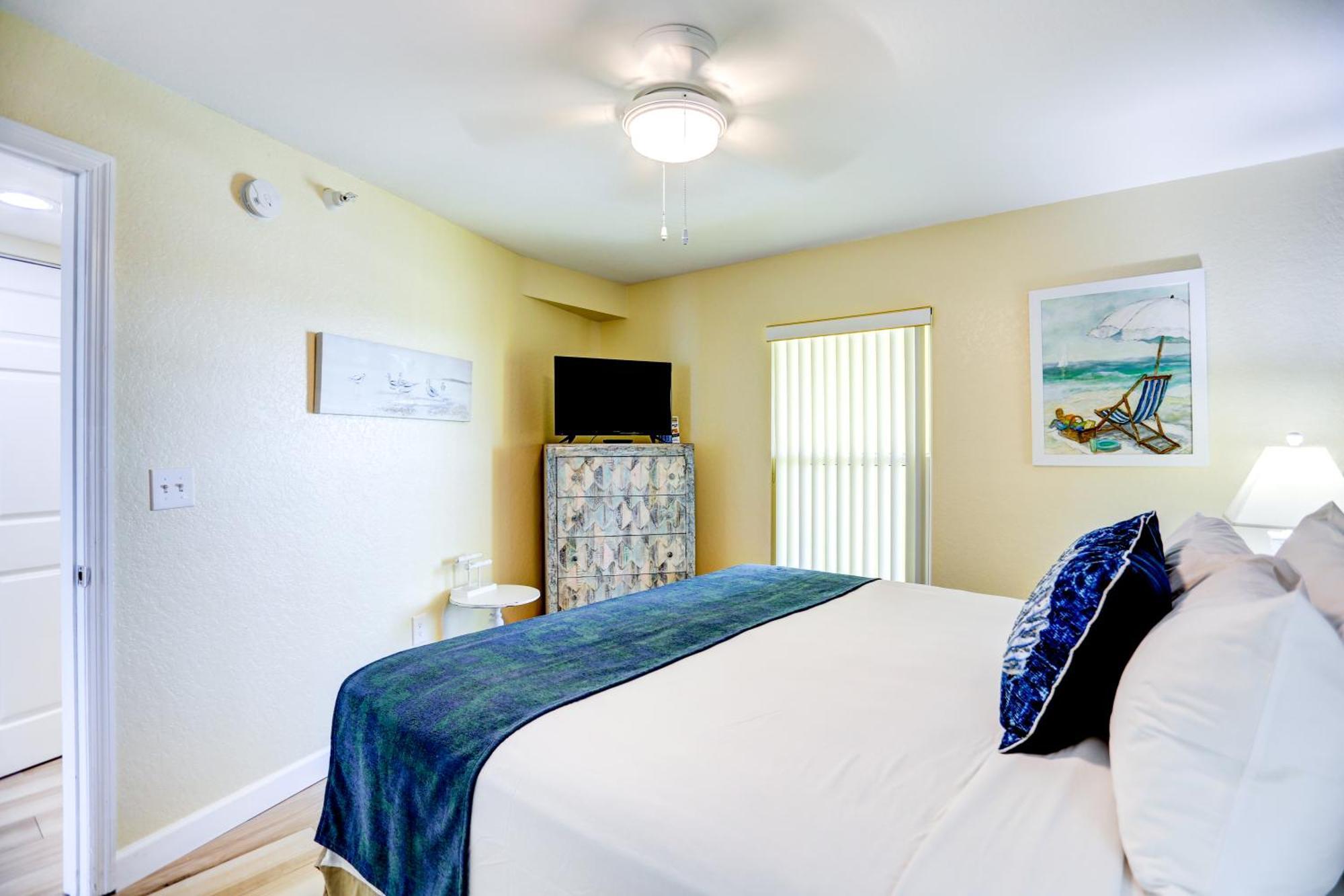 South Beach Condo Hotel By Travel Resort Services, Inc. St. Pete Beach Eksteriør billede