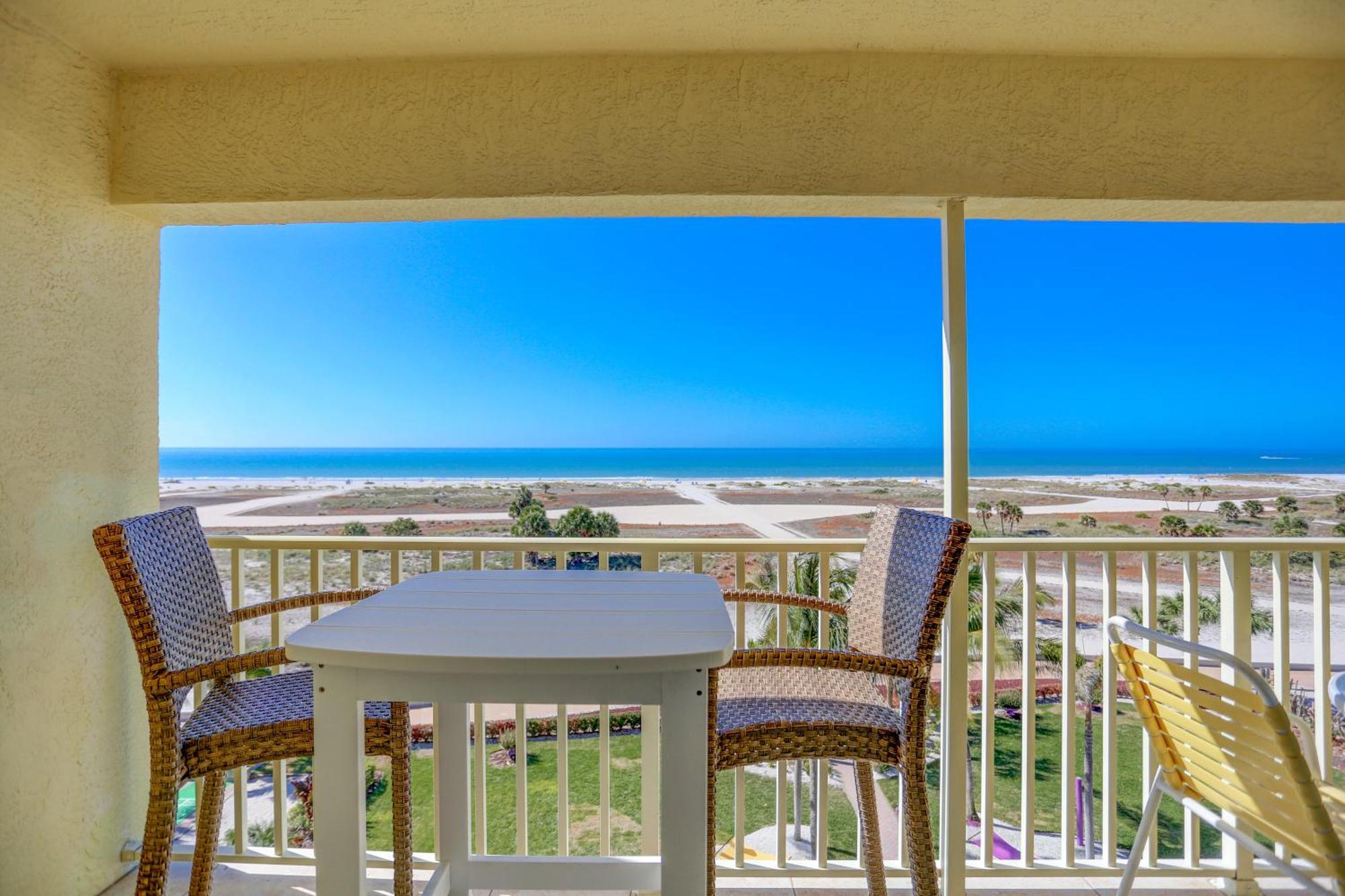 South Beach Condo Hotel By Travel Resort Services, Inc. St. Pete Beach Eksteriør billede