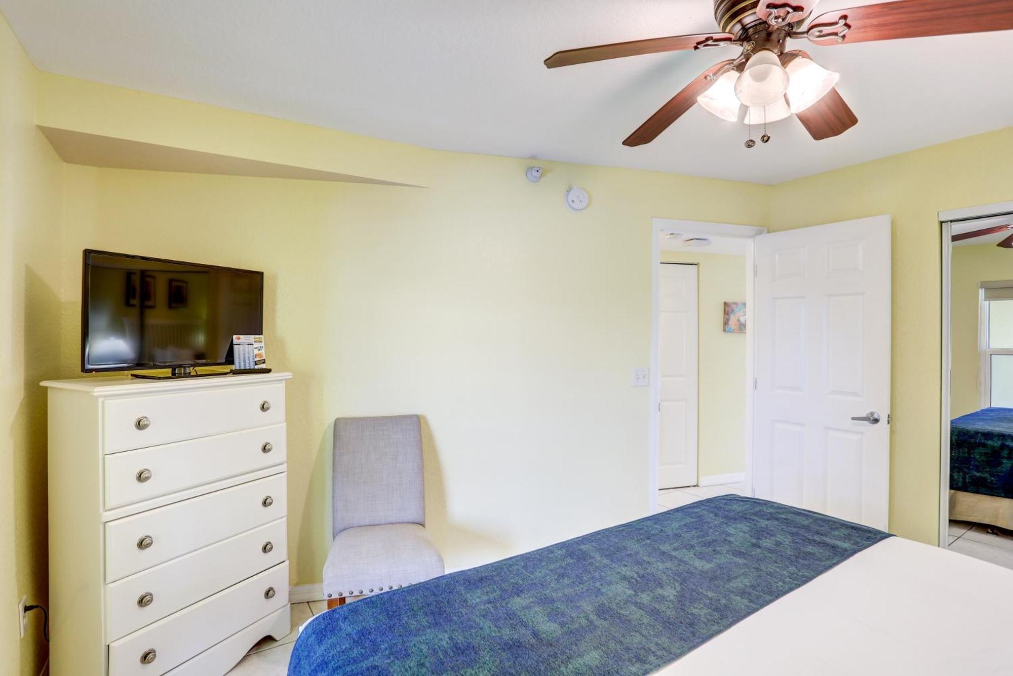 South Beach Condo Hotel By Travel Resort Services, Inc. St. Pete Beach Eksteriør billede