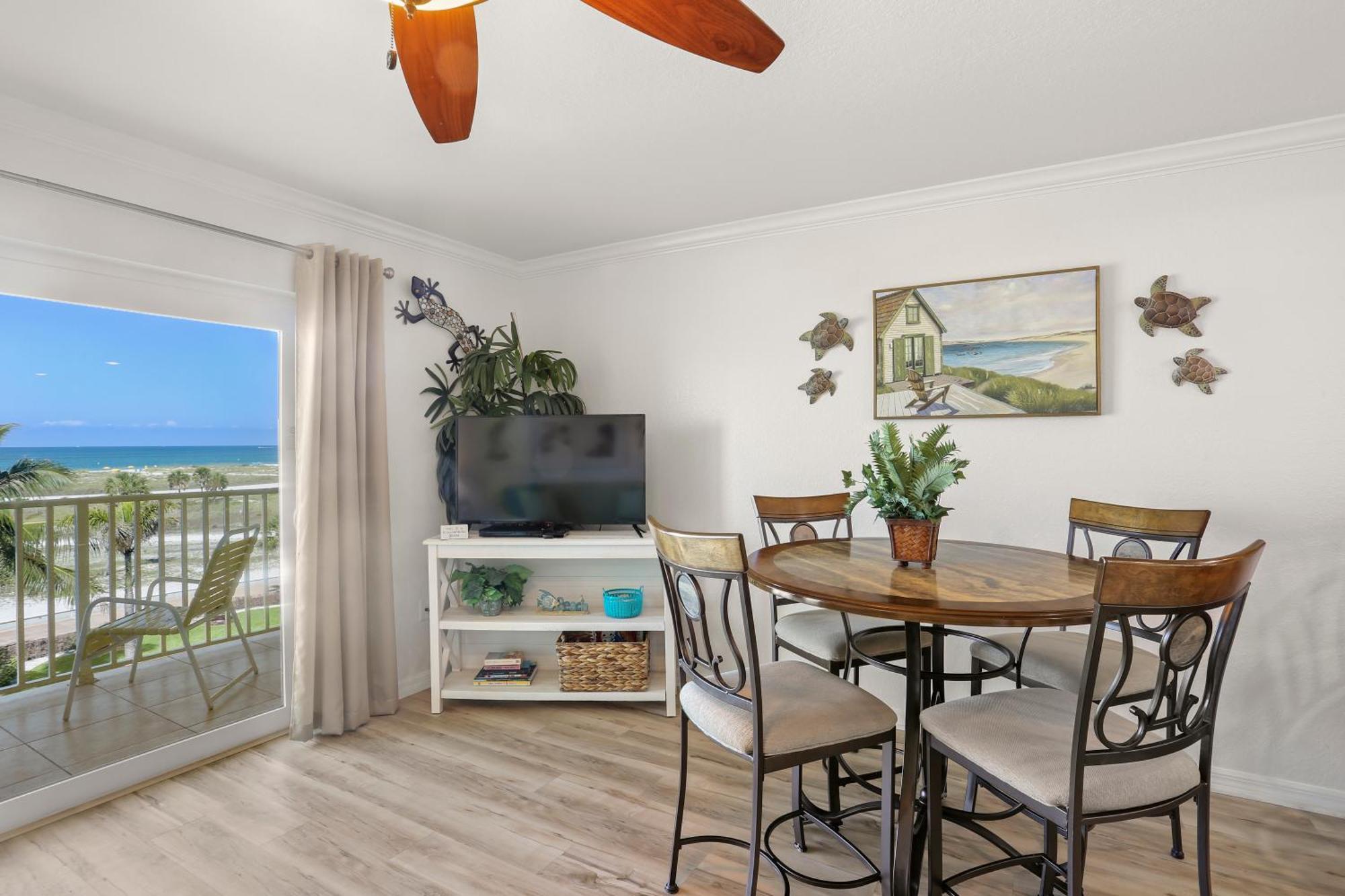 South Beach Condo Hotel By Travel Resort Services, Inc. St. Pete Beach Eksteriør billede