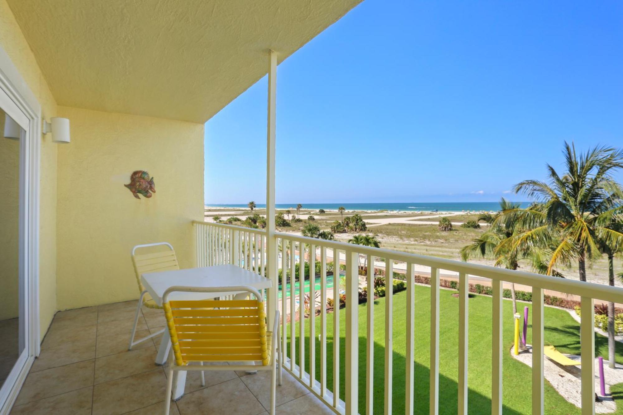South Beach Condo Hotel By Travel Resort Services, Inc. St. Pete Beach Eksteriør billede