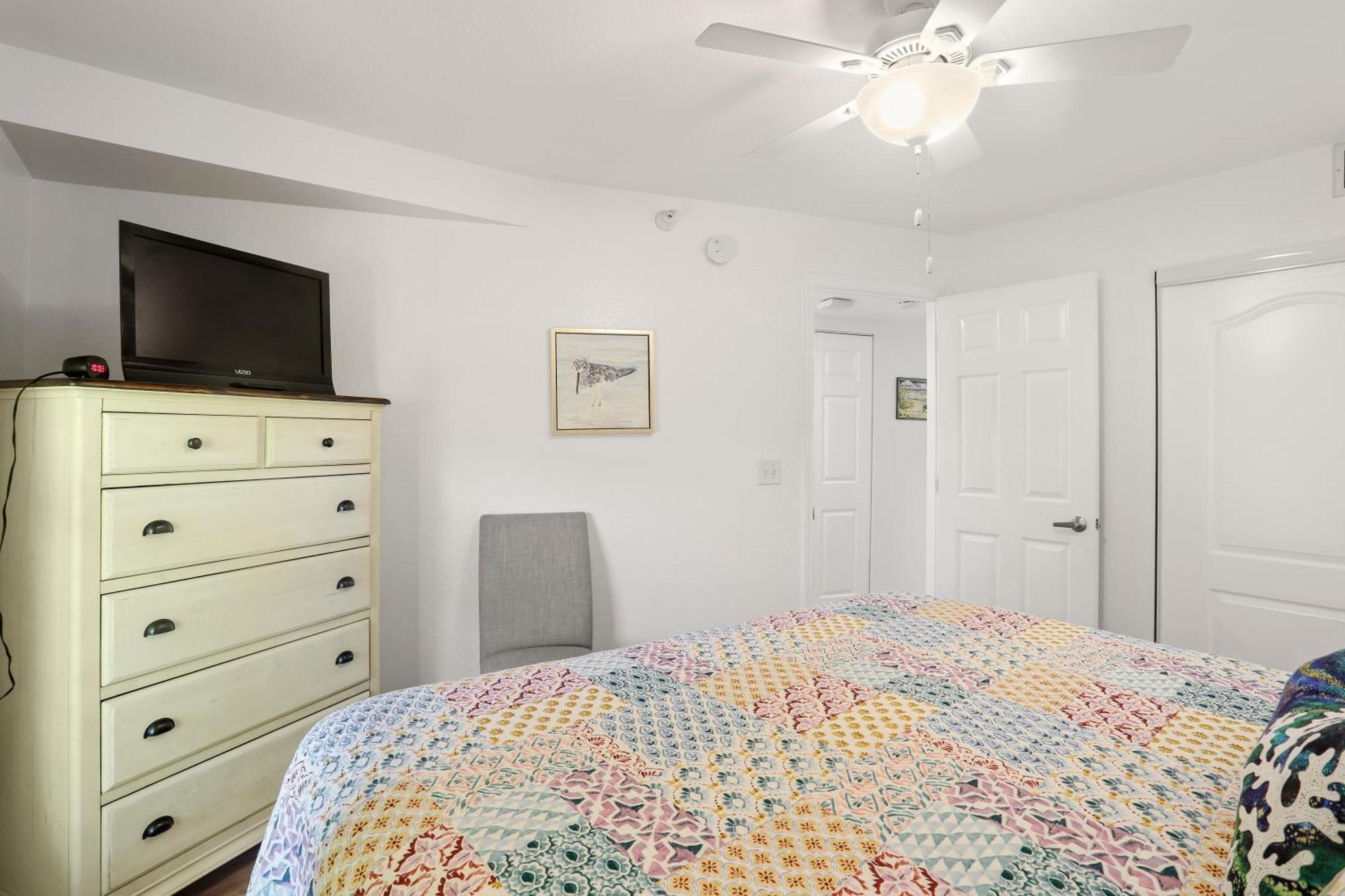 South Beach Condo Hotel By Travel Resort Services, Inc. St. Pete Beach Eksteriør billede