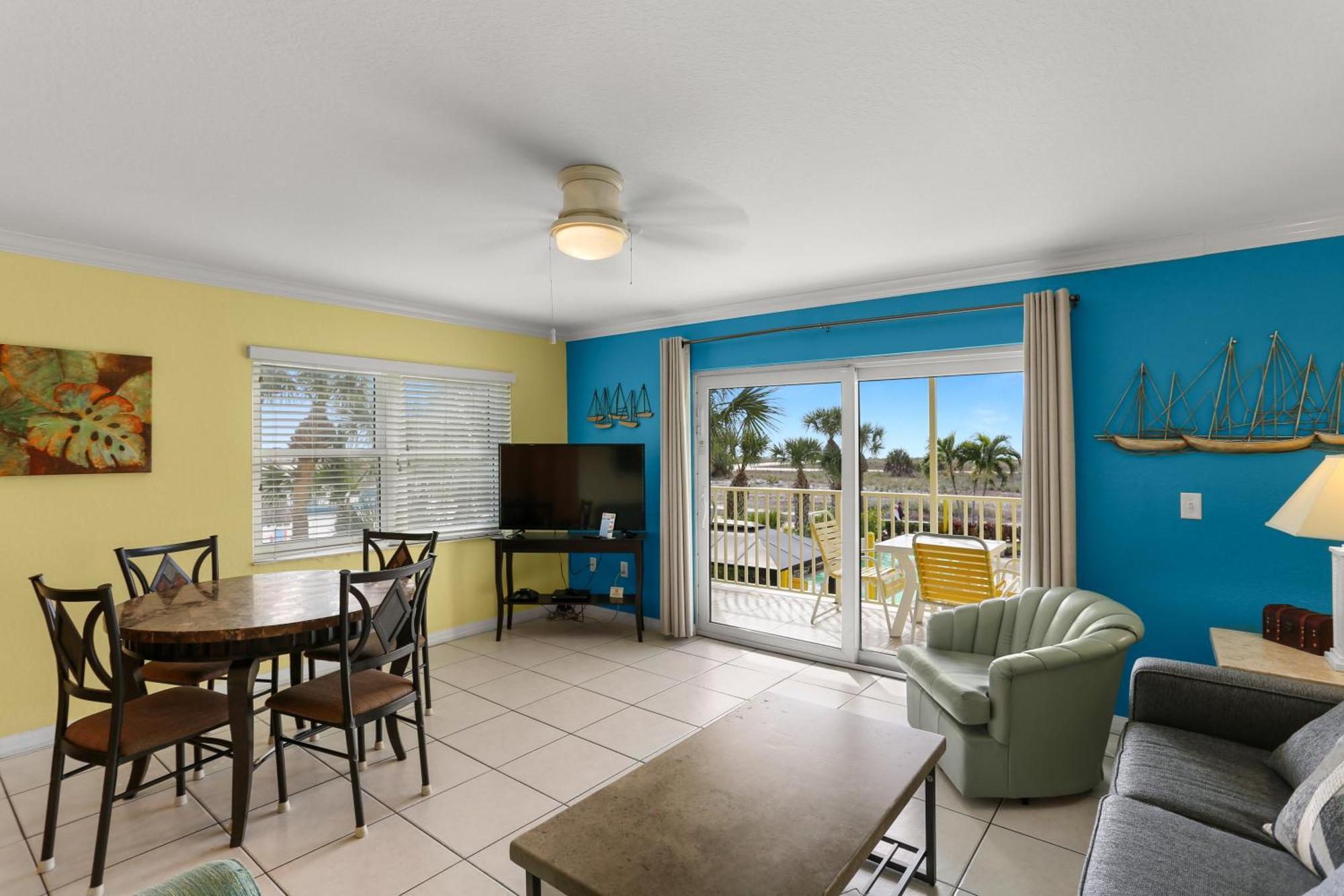South Beach Condo Hotel By Travel Resort Services, Inc. St. Pete Beach Eksteriør billede