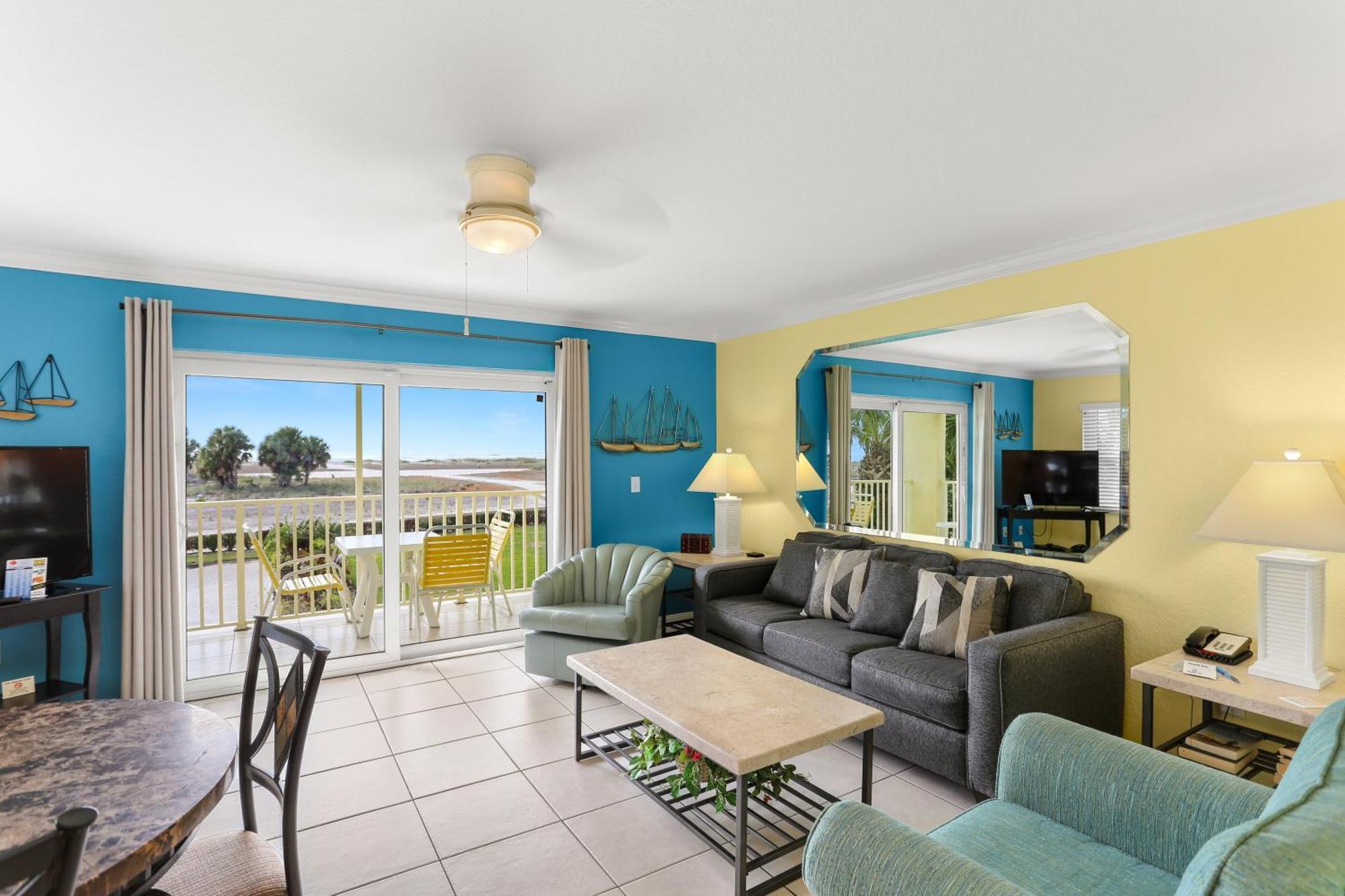 South Beach Condo Hotel By Travel Resort Services, Inc. St. Pete Beach Eksteriør billede